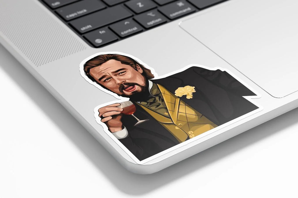 Sticker Vinyle Découpé - Meme Internet Leonardo DiCaprio Rigolant & Buvant | Résistant Eau et UV | Drôle et Moqueur