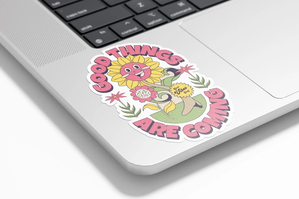 Sticker Vinyle Tournesol "Good Things Are Coming" - Autocollant Positif Résistant Eau et UV - Good Vibes