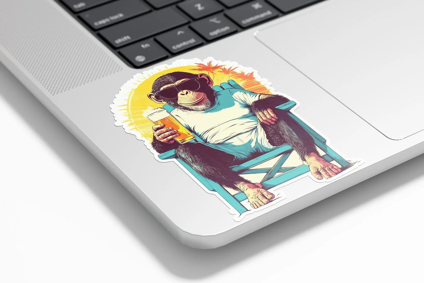 Sticker Vinyle Singe Chill – Autocollant Plage, Bière & Coucher de Soleil – Waterproof & Résistant UV